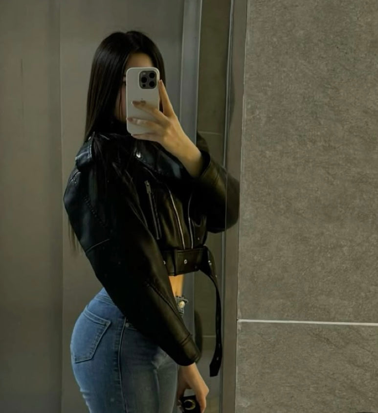 Carla Fernández <em>📍 Santiago</em>